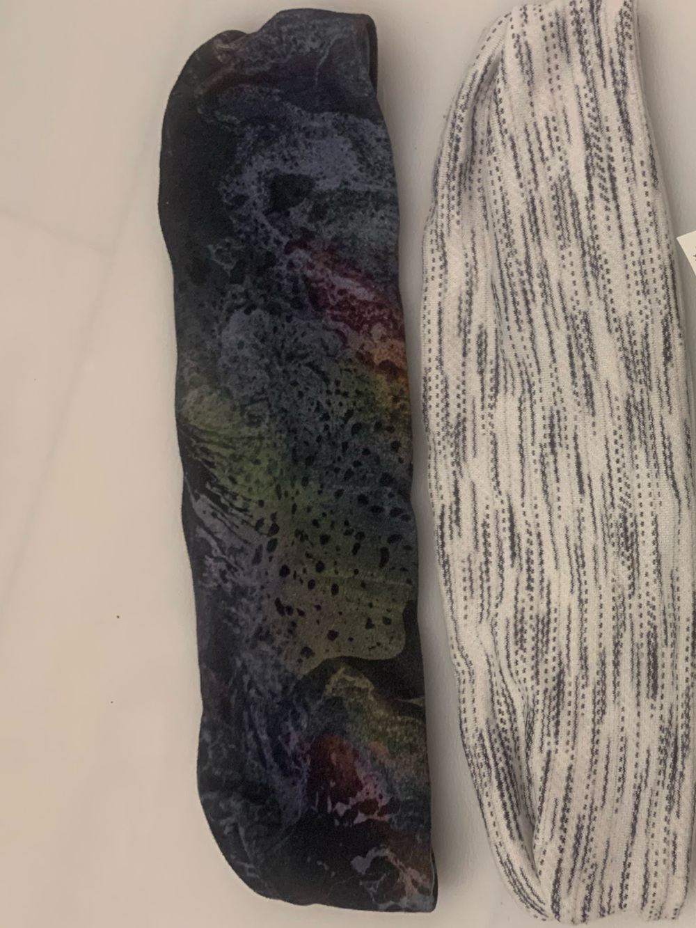 Lululemon Wide Twist Headband Multicolor Print Yoga Running EUC - Picture 5 of 5